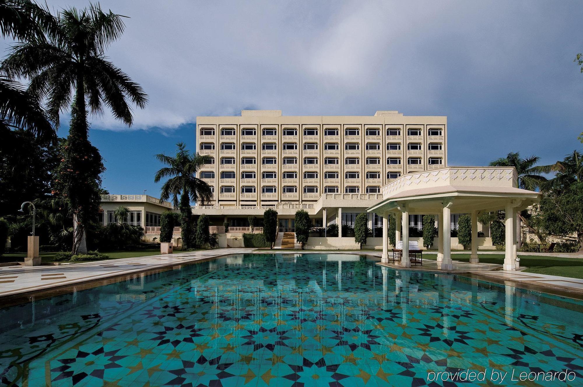 Отель Tajview, Agra-Ihcl Seleqtions Агра Экстерьер фото The Imperial Hotel, New Delhi